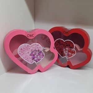 Heart-Shaped Rose Gift Boxes (Listing For One)